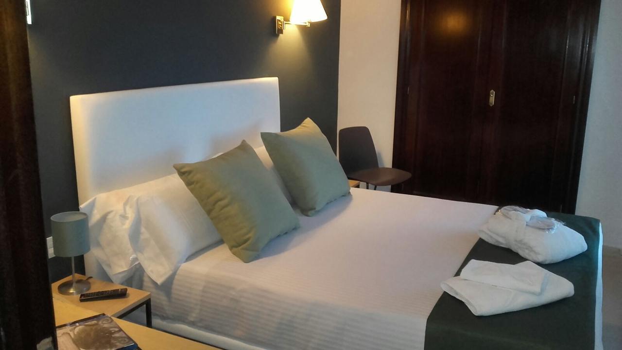 Hotel Balneario De Ledesma Vega de Tirados Esterno foto